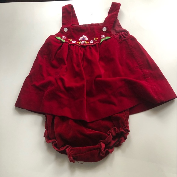 Kids vintage Red Embroidered velvet Dress - Picture 1 of 10